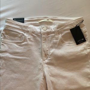 Joes Jeans skinny crop in white 27